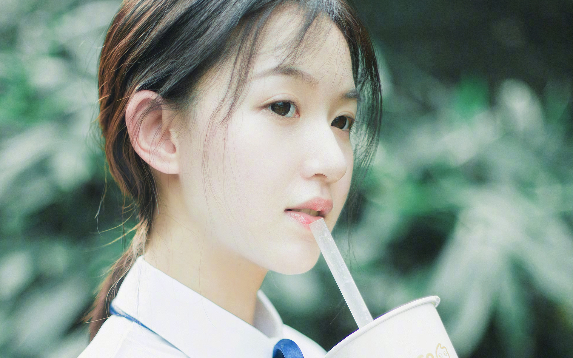 球队在全球杯篮球赛上实现逆袭，成功晋级半决赛，篮球赛半决赛怎么打